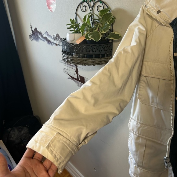 Woolrich Winter Jacket - Picture 5 of 13